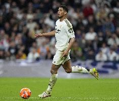 贝林厄姆：阿诺德度过了艰难的一天 向若塔的家人致以所有的支持